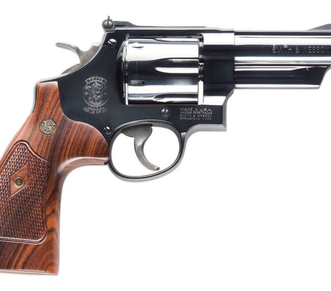 S&W 29CLAS 44M DA 4B 6R AS