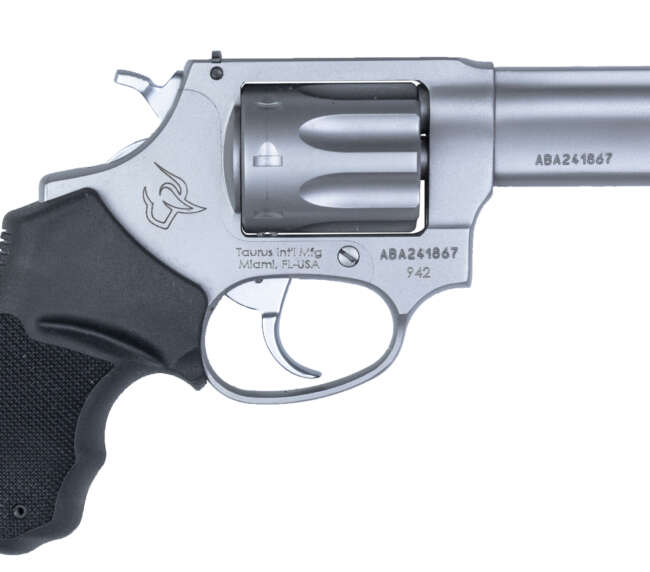 TAU M942 22LR DA REV 3SS 8RD