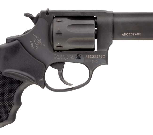 TAURUS 942 22LR BK/BK 3" 8RD