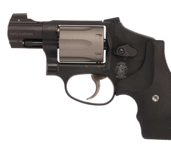 SMITH AND WESSON 432UC TI 32H&R 1-7/8" 6RD BLK