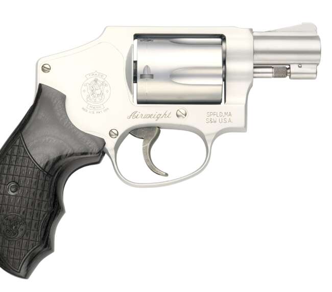SMITH AND WESSON 642 DELUXE 38SPC BLACK CROC  #